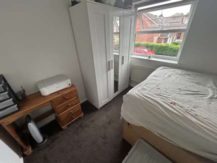 Matthew Close, Oldham, Image 33