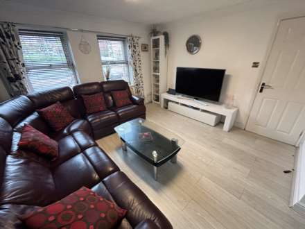 Matthew Close, Oldham, Image 8