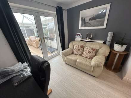 Matthew Close, Oldham, Image 9
