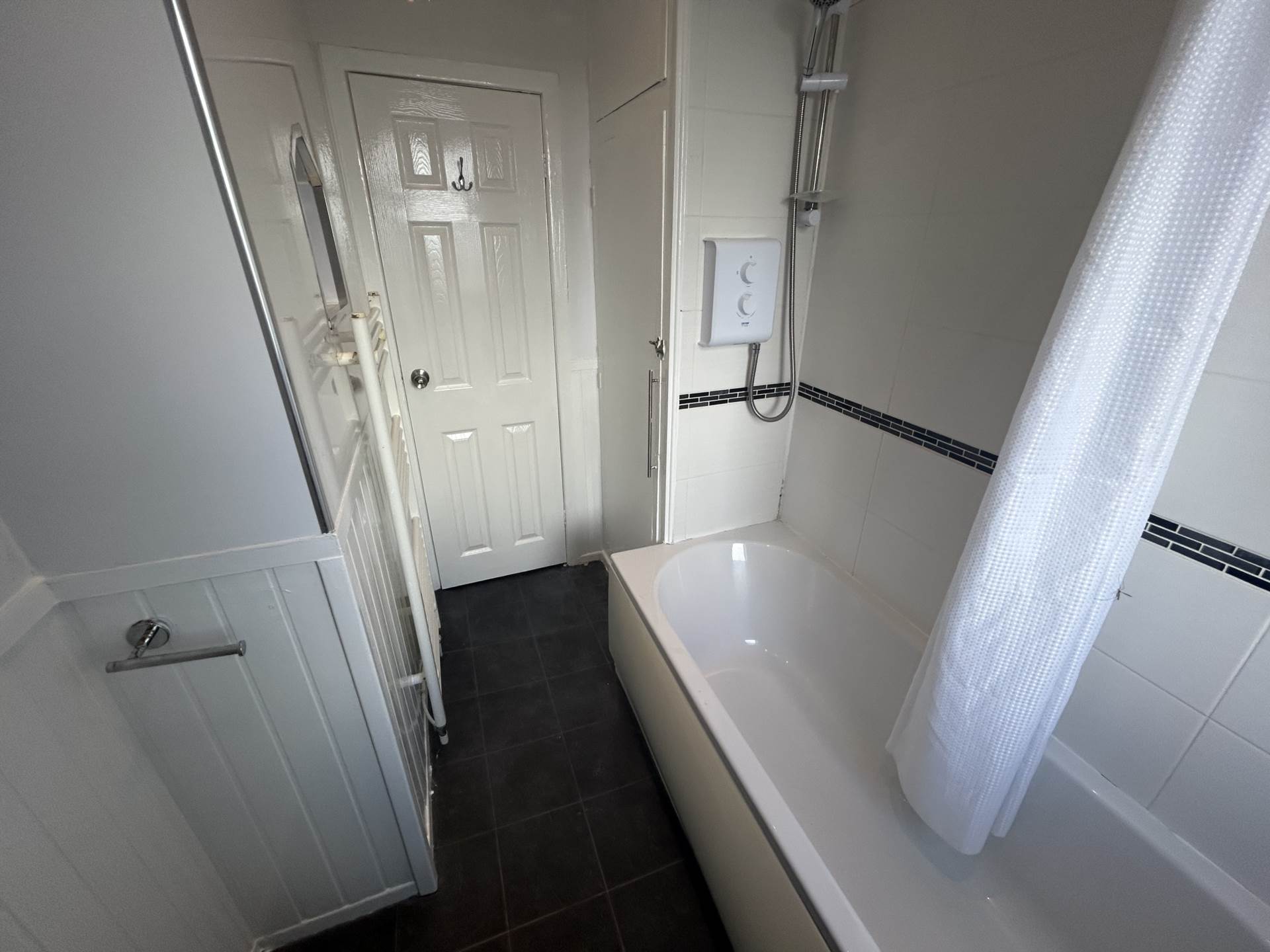 18 Bredbury Street, Chadderton, OL9 8QW, Image 17