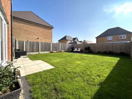 3 Rupert Court, Oldham, OL9 9FT, Image 17
