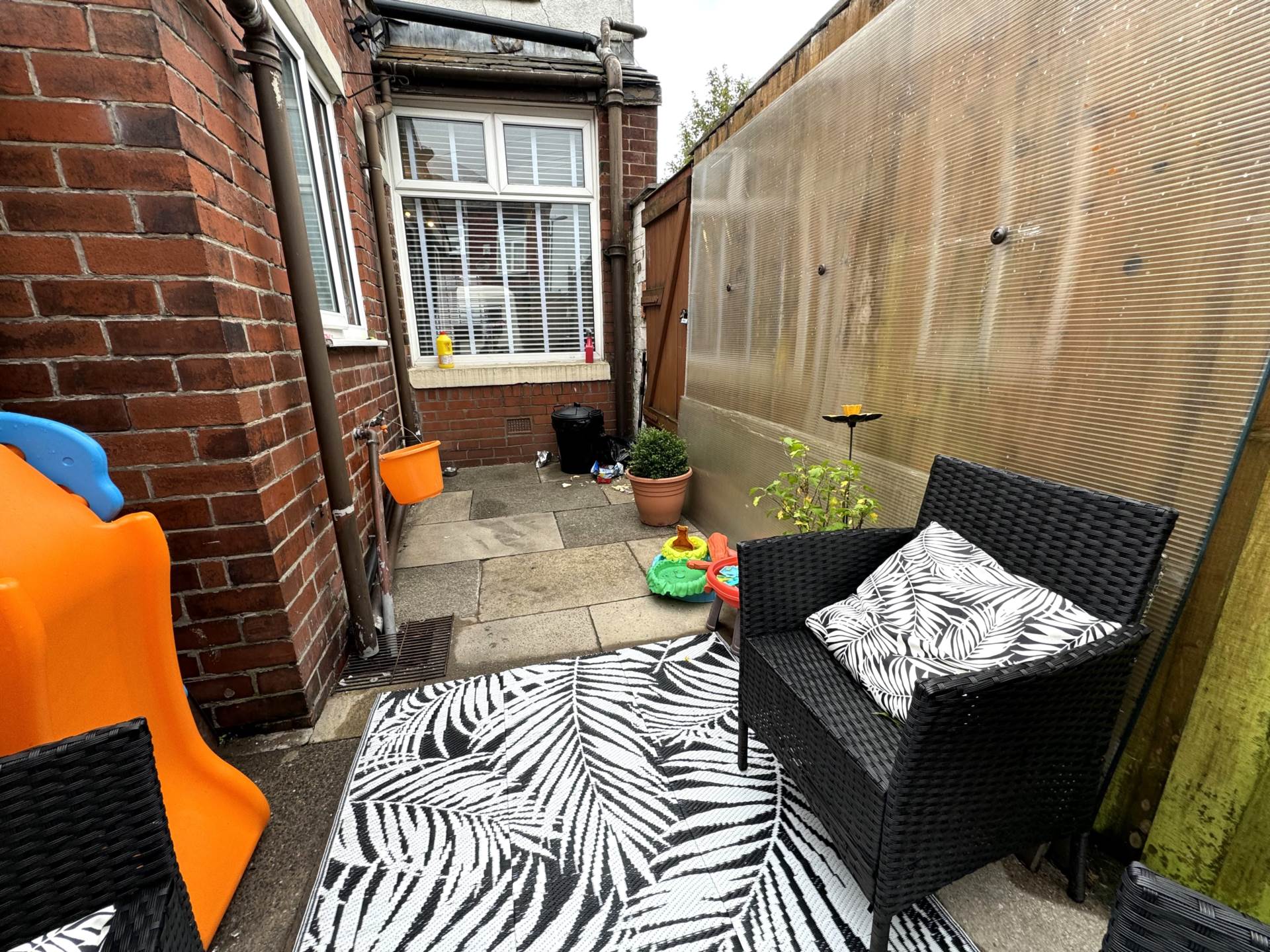 1 Vine Street, Chadderton, OL9 7PA, Image 16