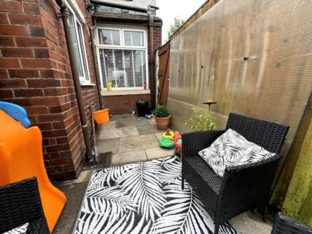 1 Vine Street, Chadderton, OL9 7PA, Image 16