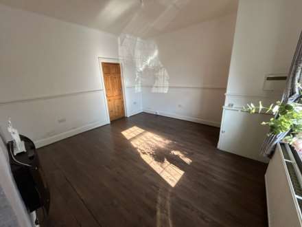 445 Foxdenton Lane, Chadderton, OL9 9QS, Image 3