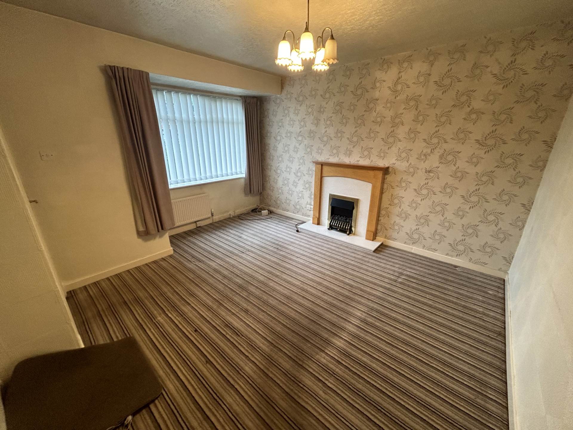 2 Oriel Close, Oldham, OL9 8RL, Image 4