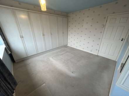 2 Oriel Close, Oldham, OL9 8RL, Image 11