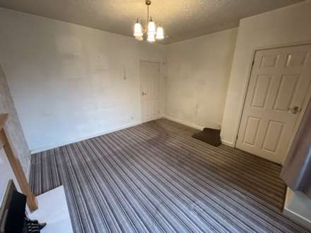 2 Oriel Close, Oldham, OL9 8RL, Image 7