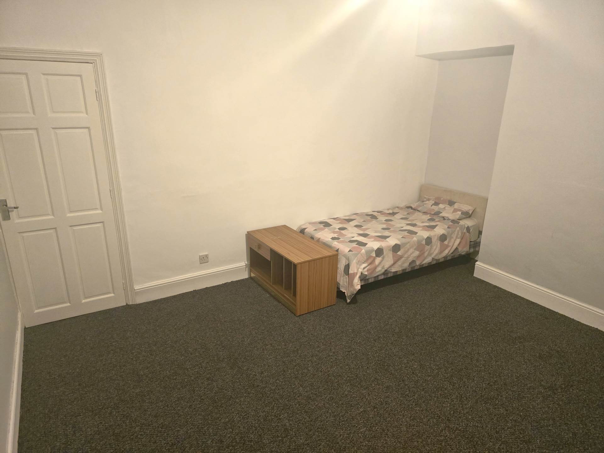Denton Lane, Chadderton, OL9 9DQ, Image 9