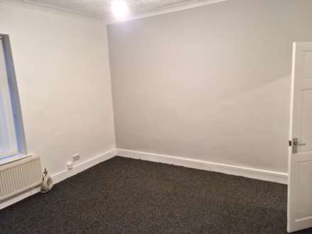Denton Lane, Chadderton, OL9 9DQ, Image 11