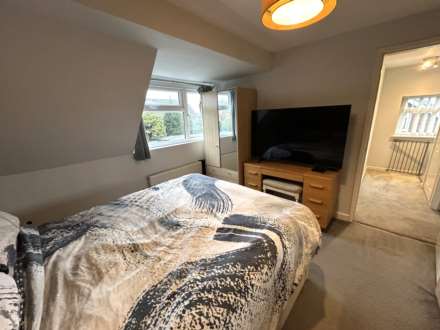 6 Taunton Road, Chadderton, OL9 0BE, Image 20