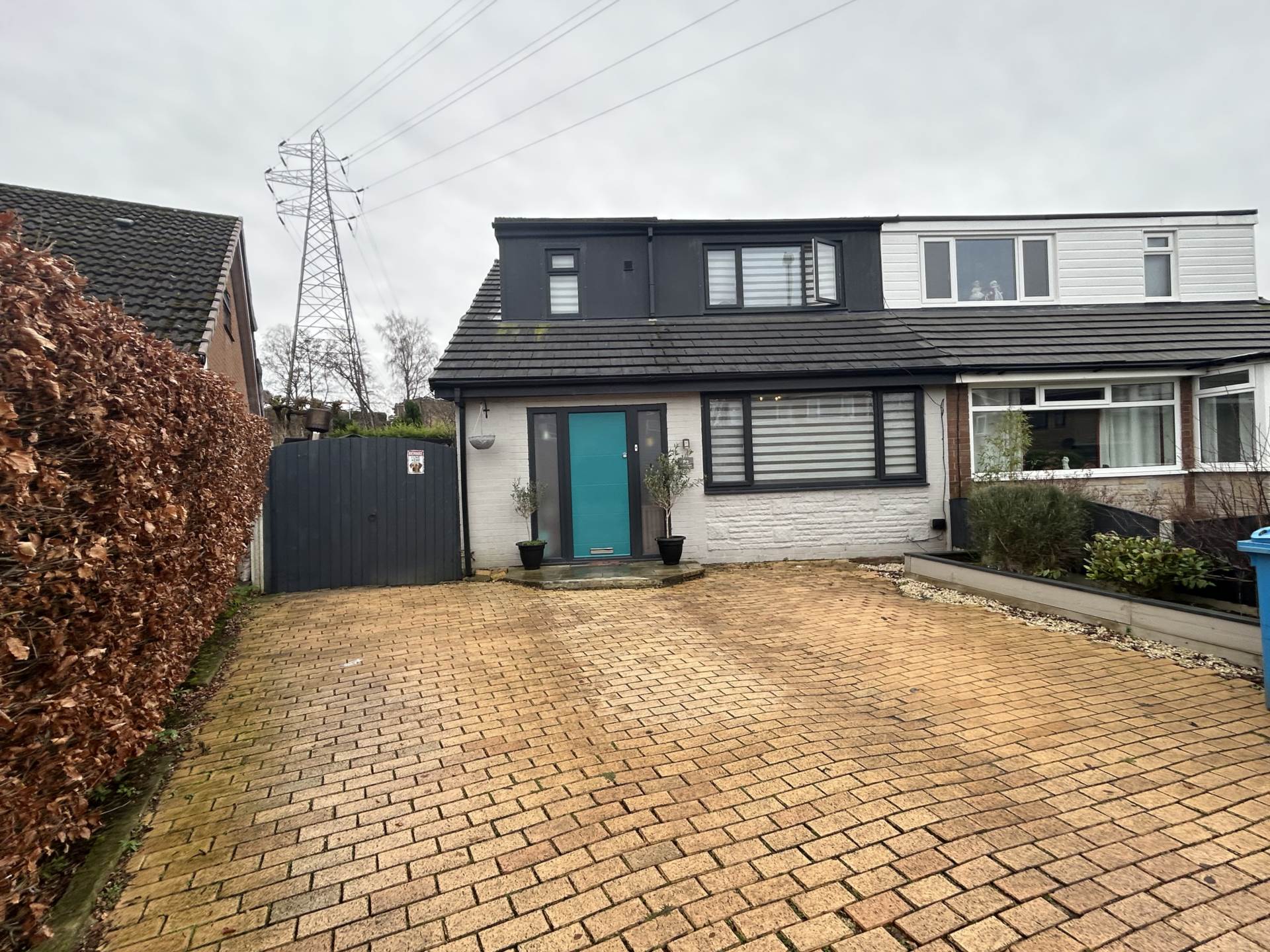 83 Cathedral Road, Oldham, Image 1