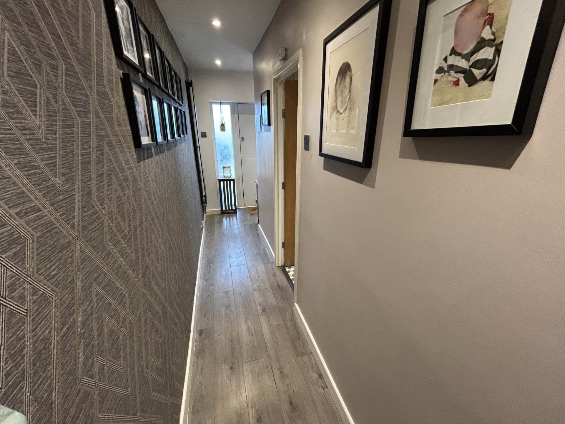 83 Cathedral Road, Oldham, Image 5