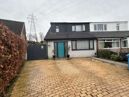 83 Cathedral Road, Oldham, Image 1