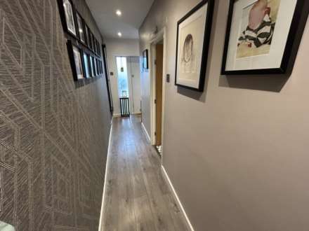 83 Cathedral Road, Oldham, Image 5