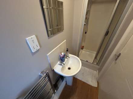 71 Cairnwell Road, Chadderton, OL9 0NF, Image 17