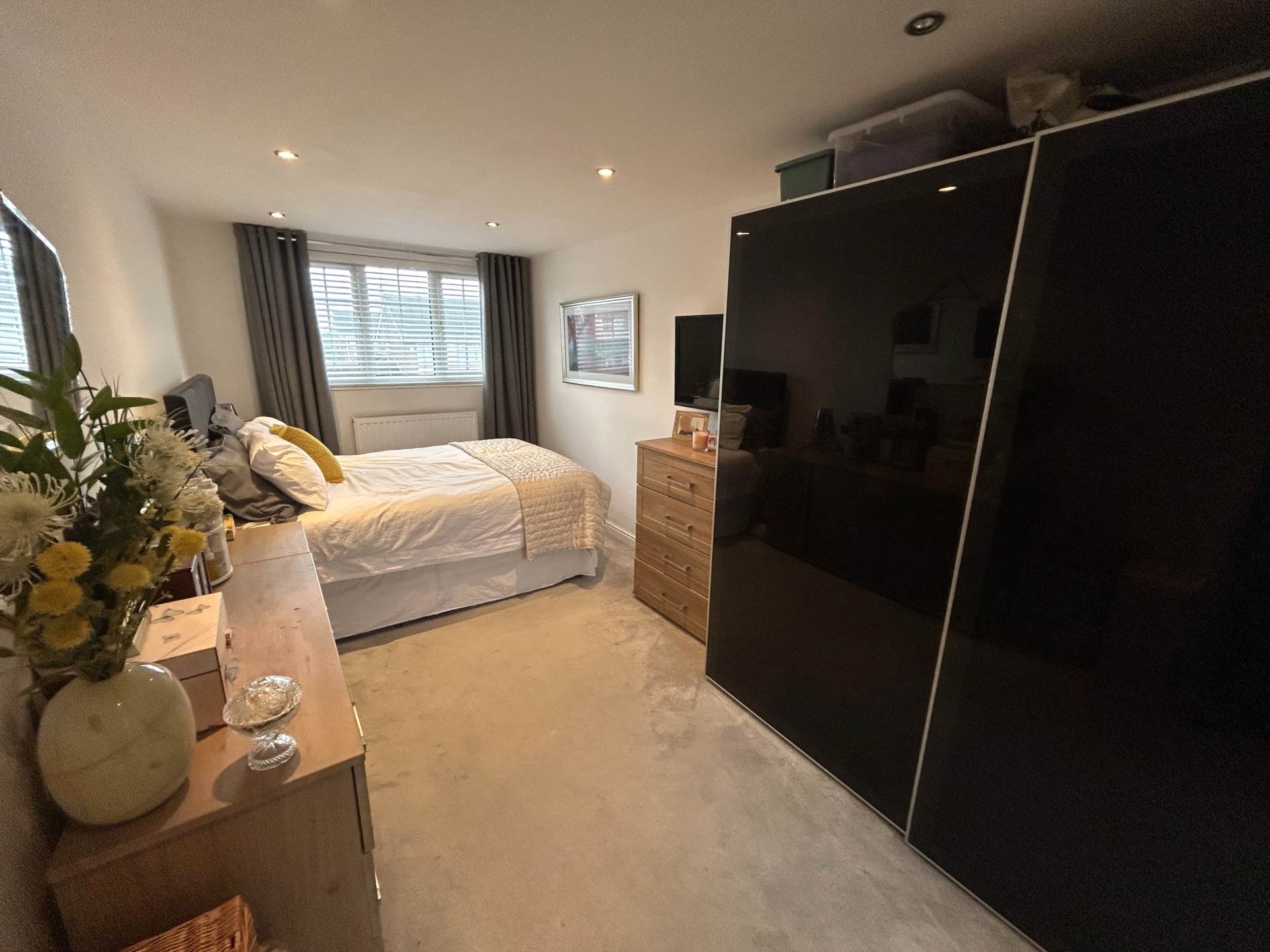 81 Hereford Way, Manchester, M24 2NN, Image 14