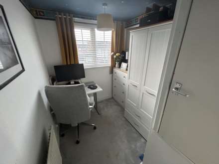 81 Hereford Way, Manchester, M24 2NN, Image 22