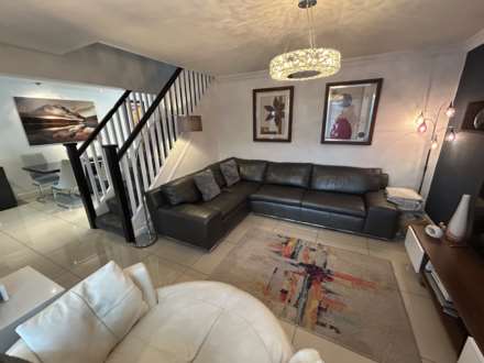 81 Hereford Way, Manchester, M24 2NN, Image 5