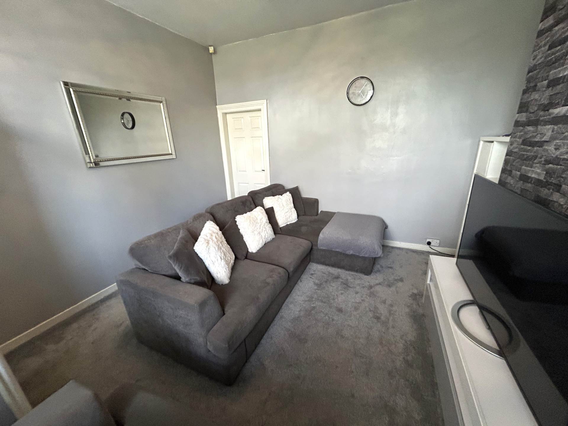 33 Andrew Street, Oldham, OL9 0JT, Image 6