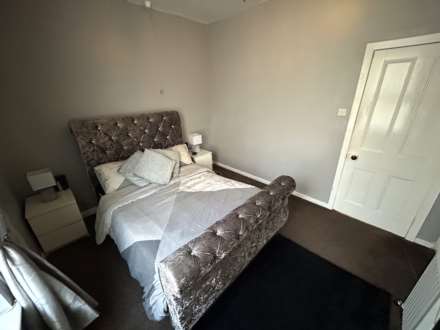 33 Andrew Street, Oldham, OL9 0JT, Image 11