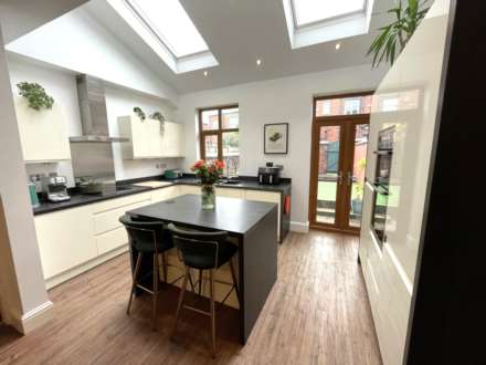 1068 Middleton Road, Chadderton, OL9 9RN, Image 3
