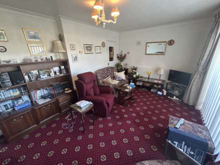 15 Tavistock Drive, Chadderton, OL9 0RQ, Image 13