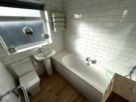 121 Stanley Road, Chadderton, Oldham, OL9 7HT, Image 15