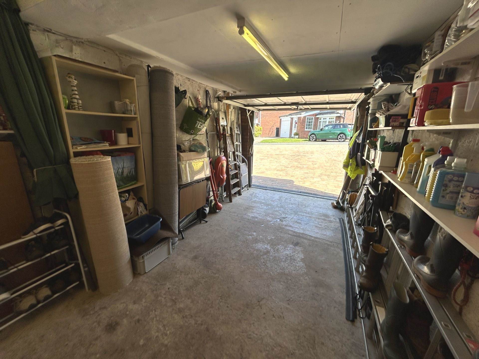 Riverside, Oldham, Image 28