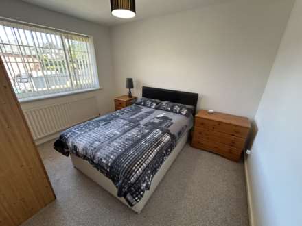 Riverside, Oldham, Image 14