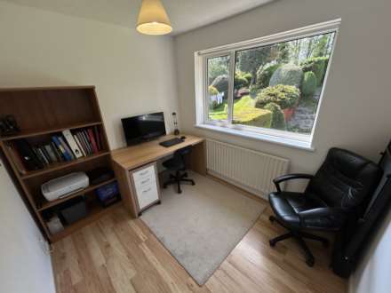 Riverside, Oldham, Image 18