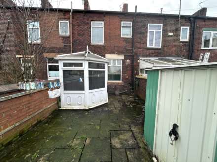 Whitegate Lane, Oldham, Image 19