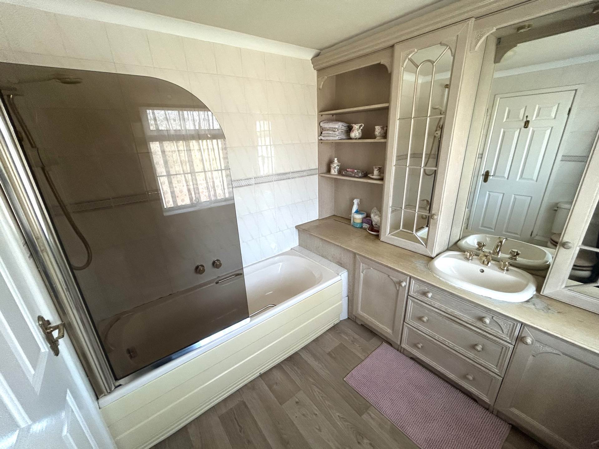 11 Brandwood, Oldham, OL1 2TP, Image 25