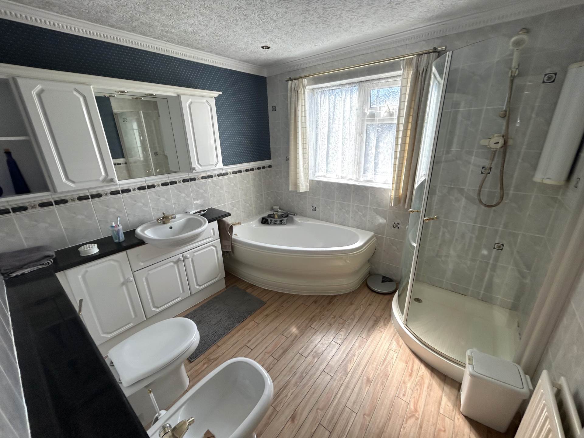 11 Brandwood, Oldham, OL1 2TP, Image 35