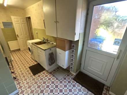 11 Brandwood, Oldham, OL1 2TP, Image 15