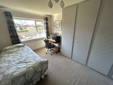 11 Brandwood, Oldham, OL1 2TP, Image 29
