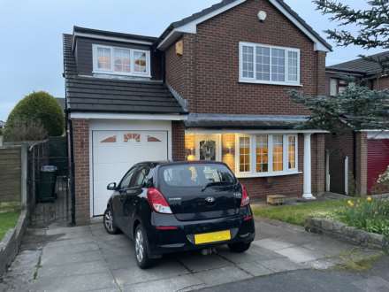 1 Lincoln Close, Ashton Under Lyne, OL6 8BS