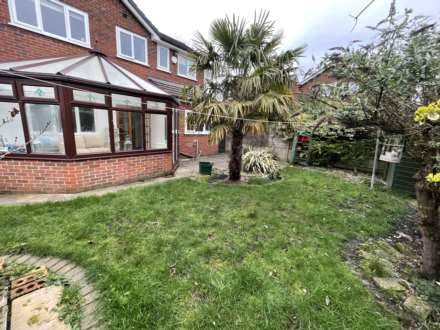 1 Lincoln Close, Ashton Under Lyne, OL6 8BS, Image 2