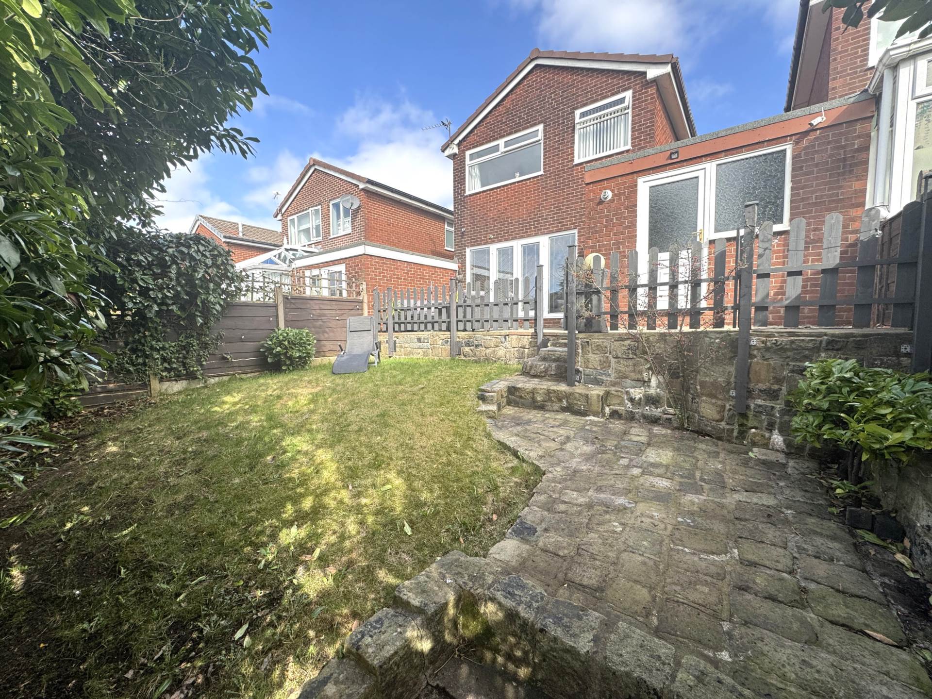5 Kensington Avenue, Oldham,OL9 0NL, Image 2