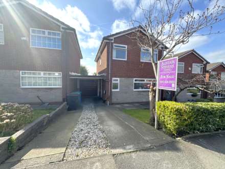 5 Kensington Avenue, Oldham,OL9 0NL, Image 1