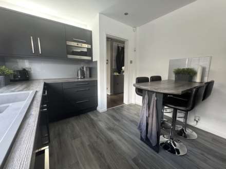 5 Kensington Avenue, Oldham,OL9 0NL, Image 10