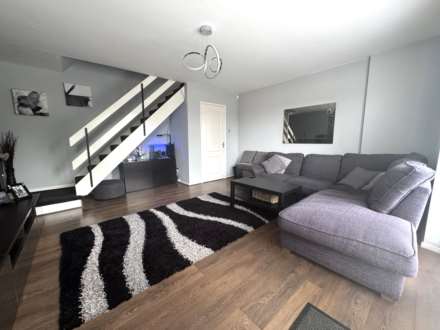5 Kensington Avenue, Oldham,OL9 0NL, Image 3