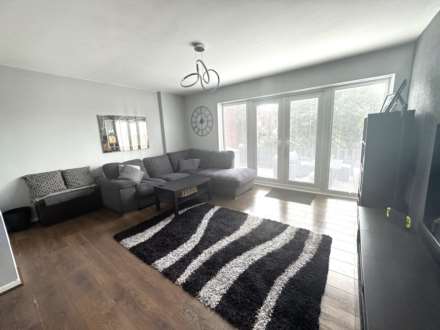 5 Kensington Avenue, Oldham,OL9 0NL, Image 7