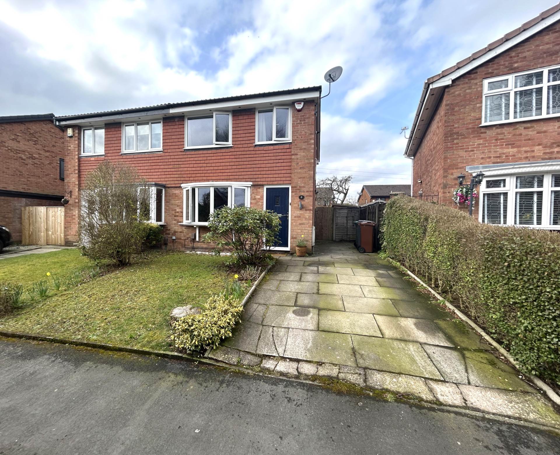 8 Redwood, Oldham, OL9 9TG, Image 1