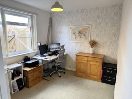 Chichester Crescent, Chadderton, Image 19