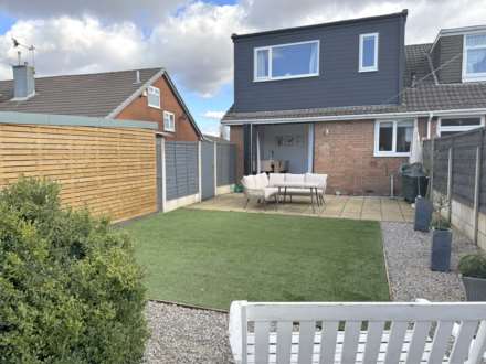 Chichester Crescent, Chadderton, Image 2