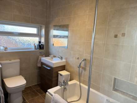 Chichester Crescent, Chadderton, Image 21