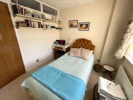 5 Irk Vale Drive, Oldham, OL1 2TW, Image 16
