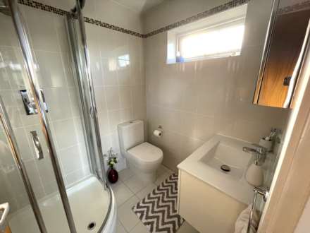 5 Irk Vale Drive, Oldham, OL1 2TW, Image 21
