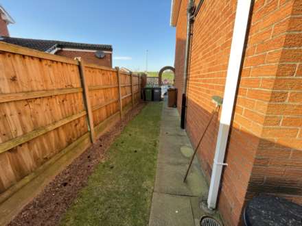 5 Irk Vale Drive, Oldham, OL1 2TW, Image 24