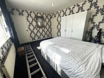 Hawthorne Grove, Oldham, Image 10